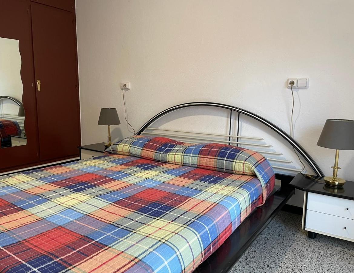 Apartament Can Lopits Ля Эскала Экстерьер фото